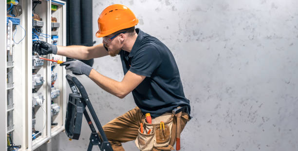Best Emergency Electrical Repair  in Brownwood, TX